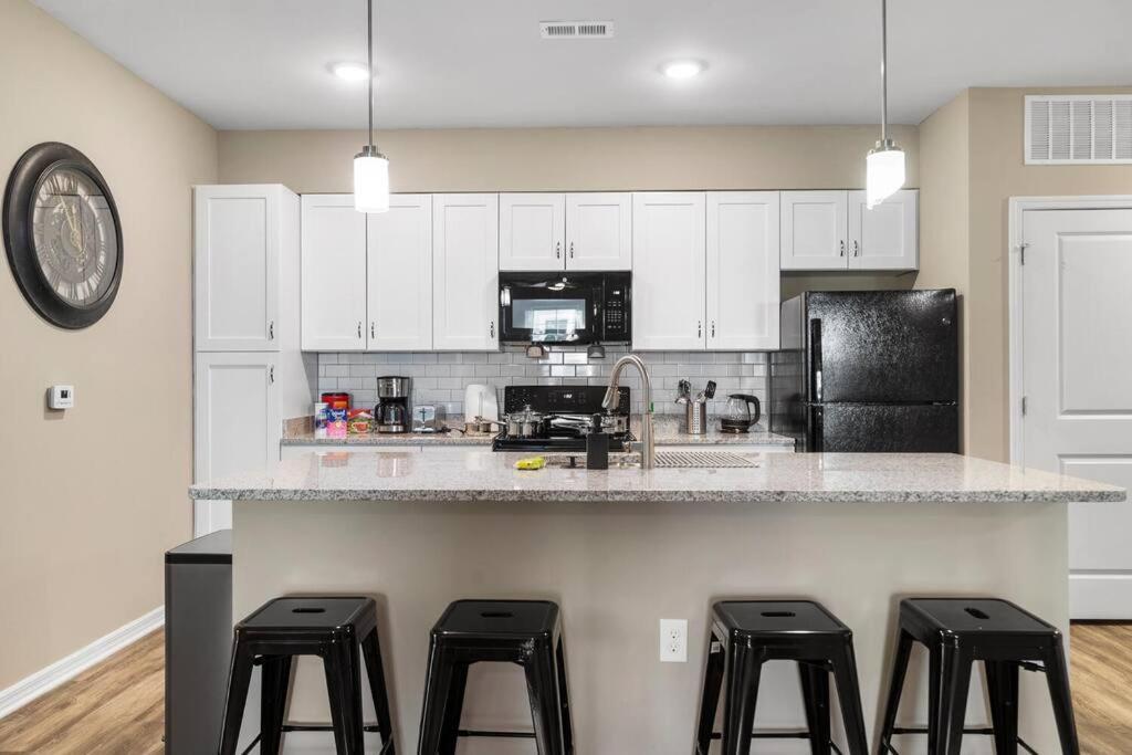 Elegant 2 Bed/2 Bath Apartment In Melbourne Fl Zewnętrze zdjęcie