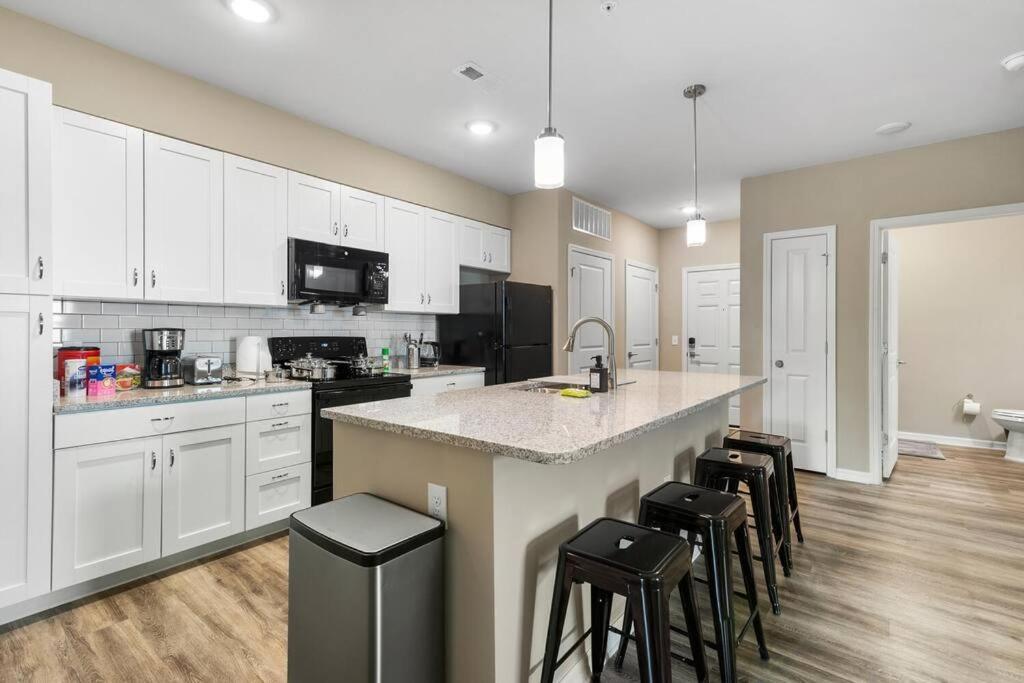 Elegant 2 Bed/2 Bath Apartment In Melbourne Fl Zewnętrze zdjęcie
