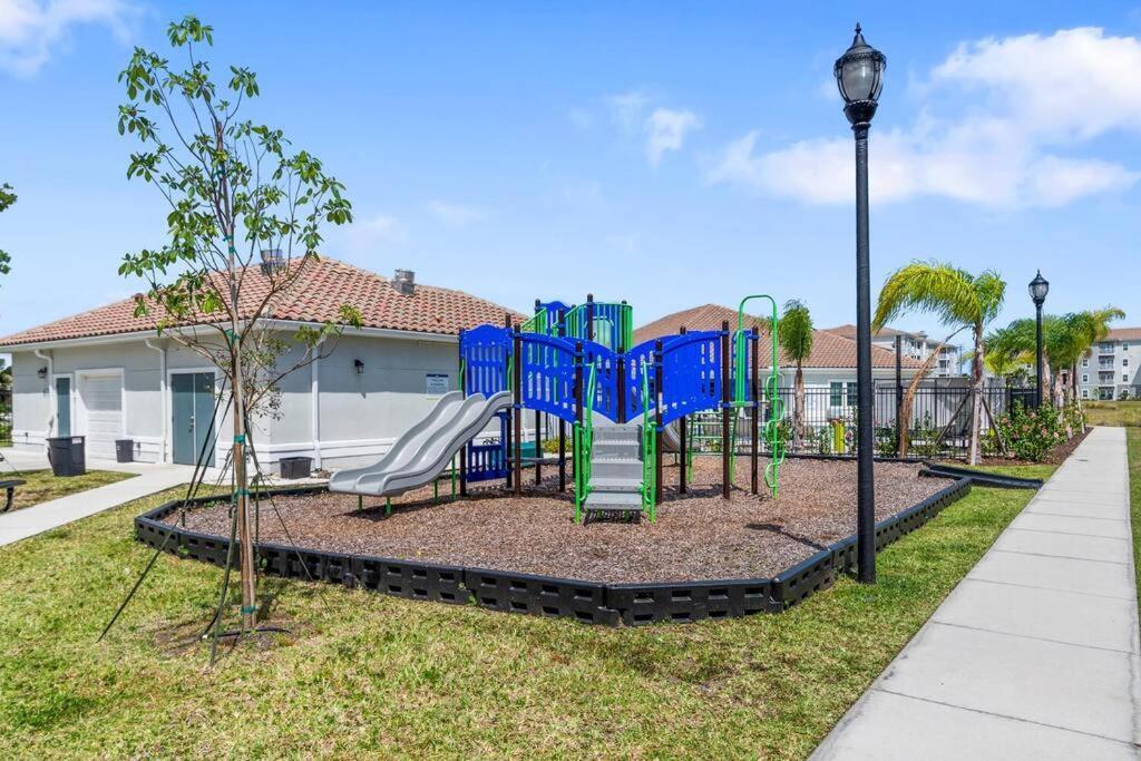 Elegant 2 Bed/2 Bath Apartment In Melbourne Fl Zewnętrze zdjęcie
